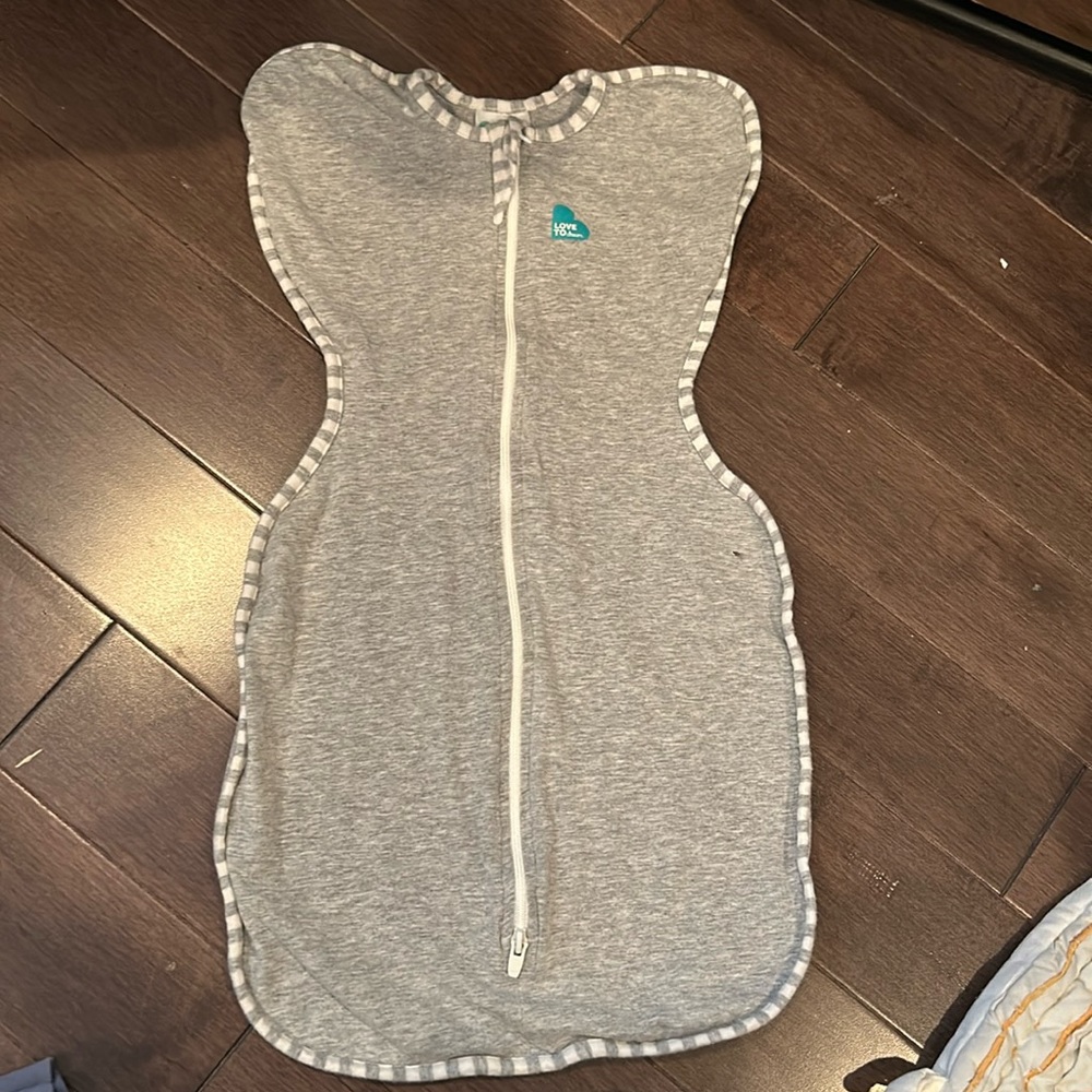 Love To Dream Size S Swaddle